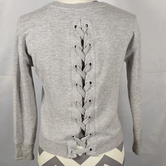 90 Degree Gray Lace-up Back Cropped Sweatshirt - Picture 5 of 8